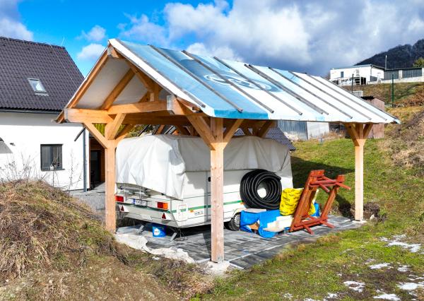 Stavebný pozemok pre rekreačnú chatu 200m od jazera Banský Studenec