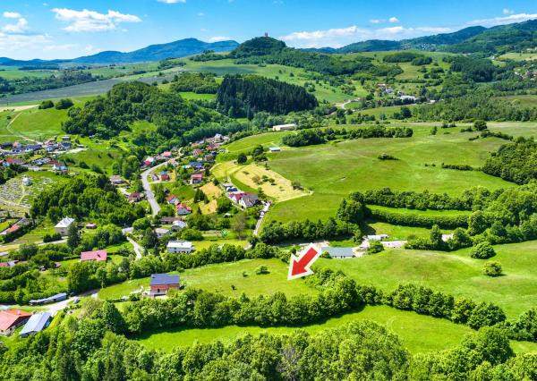 Rovinatý, slnečný pozemok s možnosťou stavby, Banská Belá