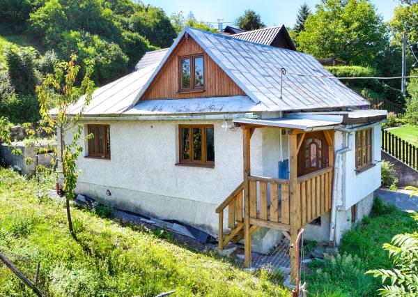 3-izbový rodinný dom s pozemkom 669m2, Banská Štiavnica