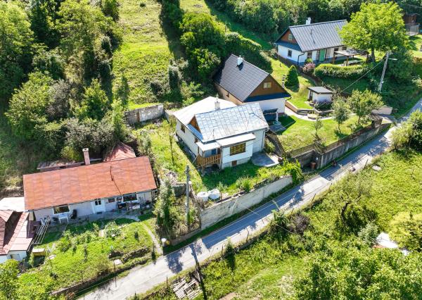 3-izbový rodinný dom s pozemkom 669m2, Banská Štiavnica