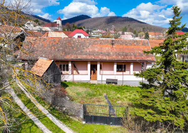 Obývateľný vidiecky dom - chalupa, Orovnica, okr.Žarnovica
