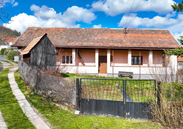 Obývateľný vidiecky dom - chalupa, Orovnica, okr.Žarnovica