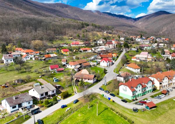 Obývateľný vidiecky dom - chalupa, Orovnica, okr.Žarnovica
