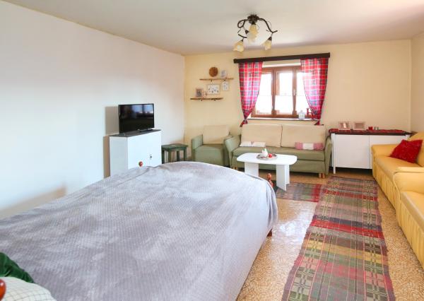 Obývateľný vidiecky dom - chalupa, Orovnica, okr.Žarnovica