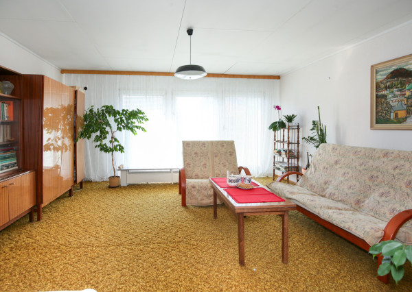 5-izbový rodinný dom s pozemkom 1000m2, Kremnica - Centrum