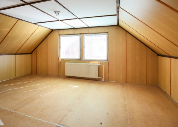 5-izbový rodinný dom s pozemkom 1000m2, Kremnica - Centrum