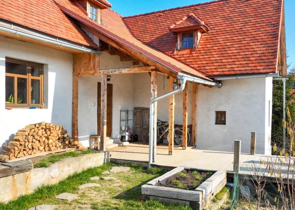 Rodinný dom / Chalupa s nádhernými výhľadmi, Banská Belá