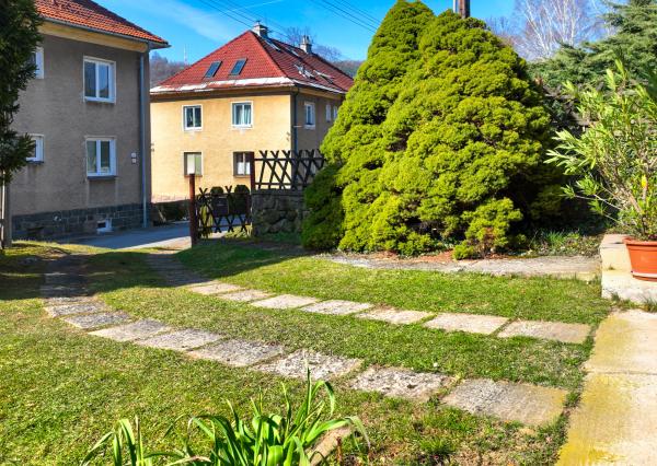 5-izbový rodinný dom s pozemkom 1000m2, Kremnica - Centrum