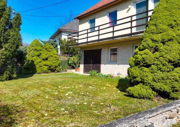 5-izbový rodinný dom s pozemkom 1000m2, Kremnica - Centrum