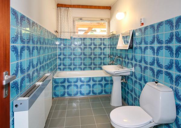 5-izbový rodinný dom s pozemkom 1000m2, Kremnica - Centrum