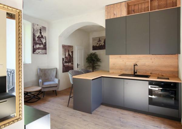 Zrekonštruované a zariadené byty pod Kalváriou, Banská Štiavnica