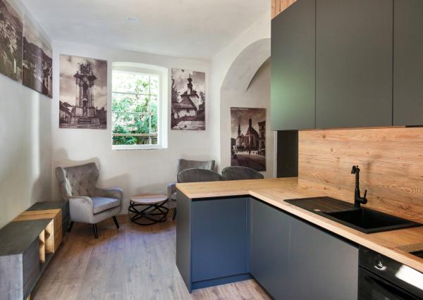 Zrekonštruované a zariadené byty pod Kalváriou, Banská Štiavnica