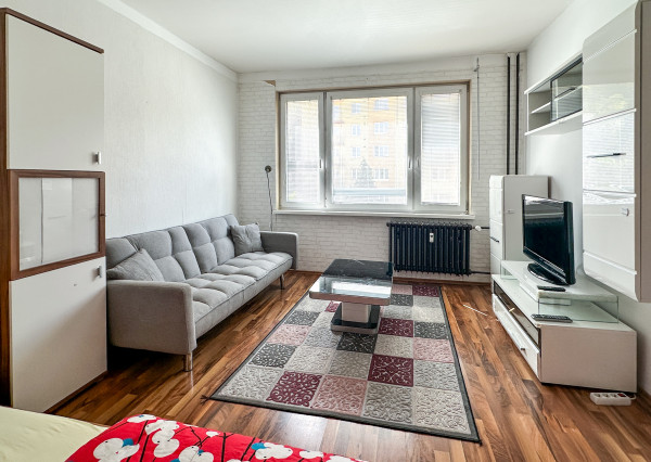 Prenájom 1-izbového bytu, Banská Štiavnica, ul. Dolná