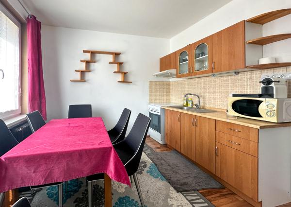 Prenájom 1-izbového bytu, Banská Štiavnica, ul. Dolná