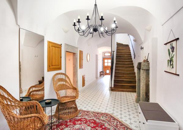 Historický rodinný dom so záhradou a parkovaním, Banská Štiavnica