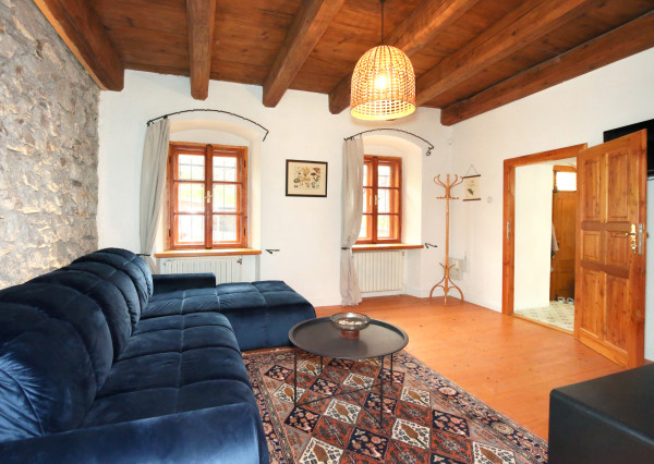 Historický rodinný dom so záhradou a parkovaním, Banská Štiavnica