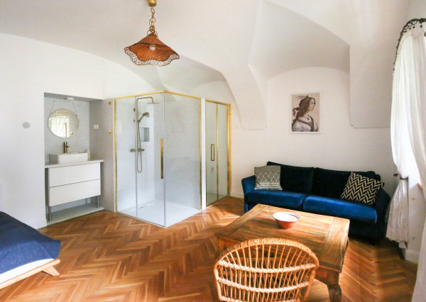 Historický rodinný dom so záhradou a parkovaním, Banská Štiavnica