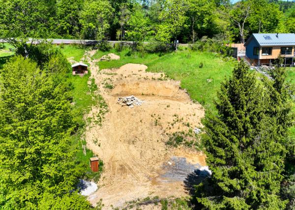 Stavebný pozemok s projektom pri jazere, Banská Štiavnica
