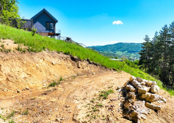 Stavebný pozemok s projektom pri jazere, Banská Štiavnica