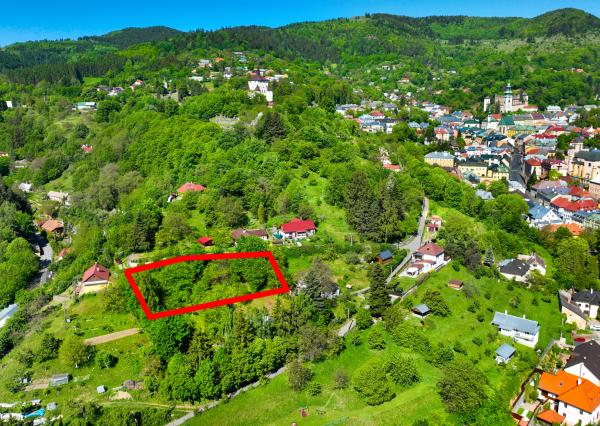 Slnečný, rekreačný pozemok 1180m2, Banská Štiavnica