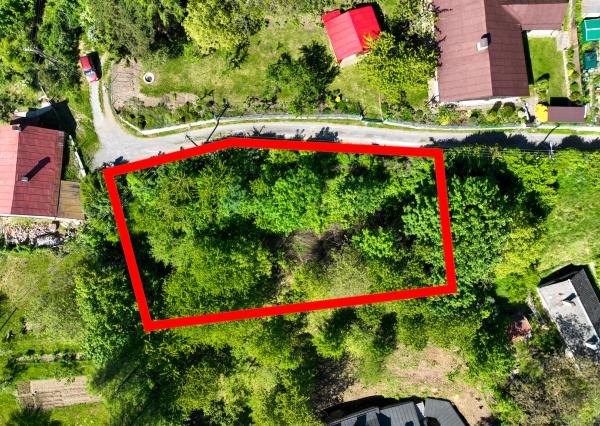 Slnečný, rekreačný pozemok 1180m2, Banská Štiavnica