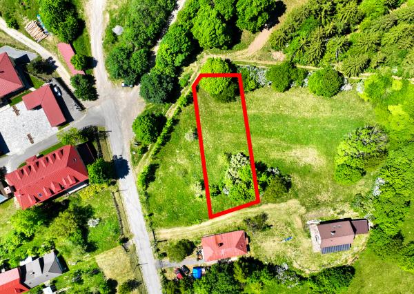 Pozemok 970m2 s možnosťou stavby Horná Roveň, Štiavnické Bane