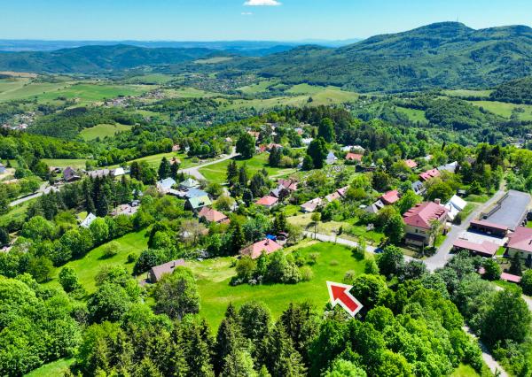 Pozemok 970m2 s možnosťou stavby Horná Roveň, Štiavnické Bane
