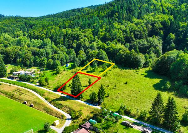 Pozemok s možnosťou stavby o veľkosti 981m2, Baláže