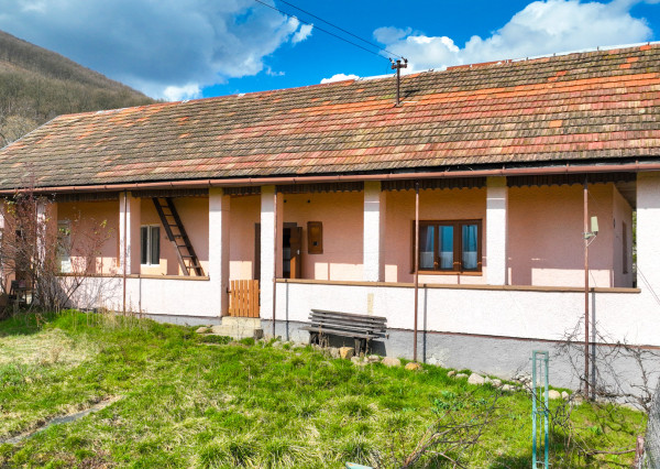Obývateľný vidiecky dom - chalupa, Orovnica, okr.Žarnovica