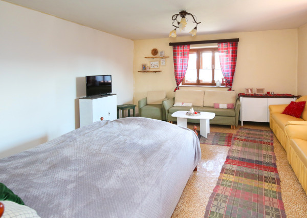 Obývateľný vidiecky dom - chalupa, Orovnica, okr.Žarnovica