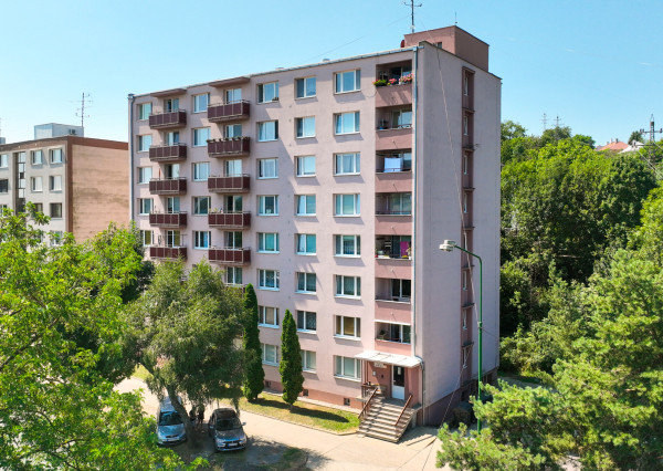 Prenájom 2-izbový byt v Banskej Štiavnici, ul. L. Exnára