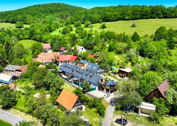 Apartmánový dom s 3-mi bytovými jednotkami, Počúvadlo
