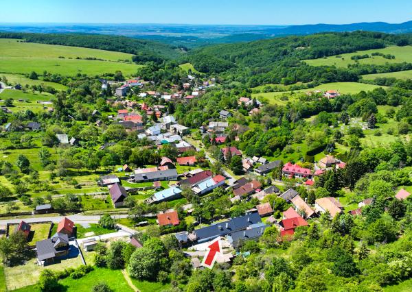 Apartmánový dom s 3-mi bytovými jednotkami, Počúvadlo