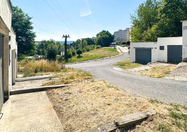 Prenájom garáže s elektrinou, Banská Štiavnica