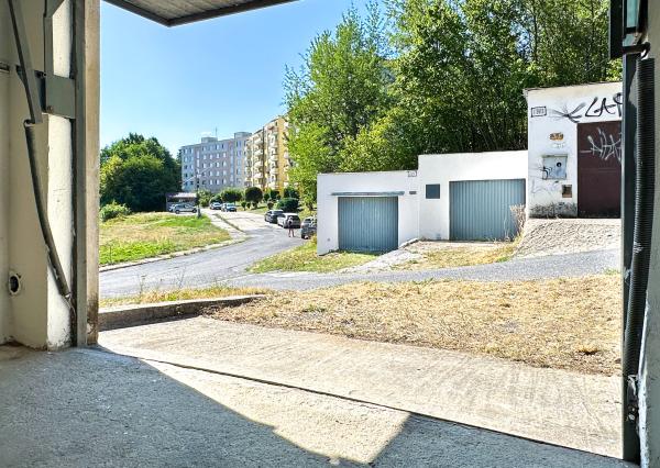 Prenájom garáže s elektrinou, Banská Štiavnica