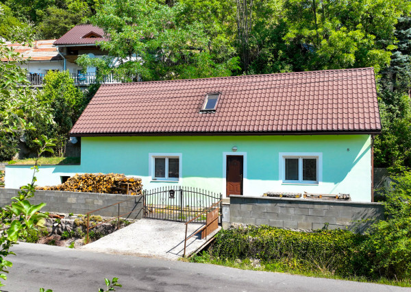 Rodinný dom - Chalupa neďaleko tajchu – Banský Studenec