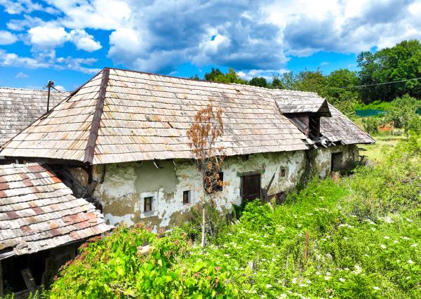 Vidiecky rodinný dom s pozemkom 950m2 Hontianske Nemce