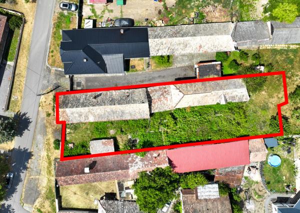 Vidiecky rodinný dom s pozemkom 950m2 Hontianske Nemce