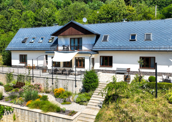 Výnimočný apartmánový areál nad tajchom Klinger, Banská Štiavnica
