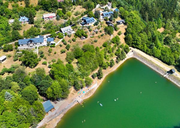 Výnimočný apartmánový areál nad tajchom Klinger, Banská Štiavnica