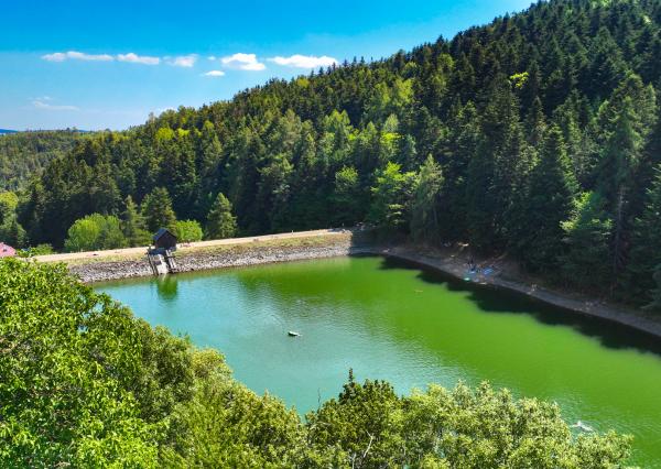 Výnimočný apartmánový areál nad tajchom Klinger, Banská Štiavnica