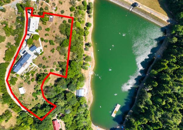 Výnimočný apartmánový areál nad tajchom Klinger, Banská Štiavnica