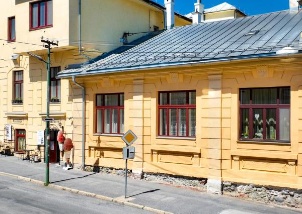 Kompletne zrekonštruovaný byt, centrum B. Štiavnica