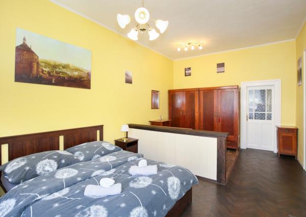 Kompletne zrekonštruovaný byt, centrum B. Štiavnica