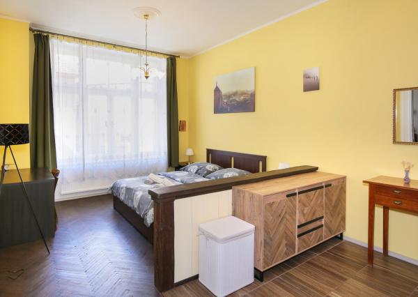 Kompletne zrekonštruovaný byt, centrum B. Štiavnica