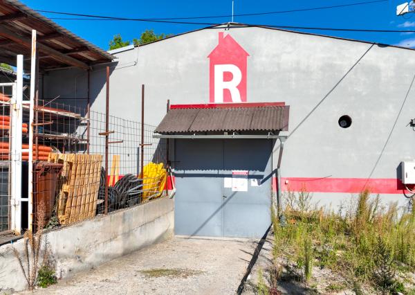 Obchodné, Skladové, Výrobné priestory 200m2, Banská Štiavnica