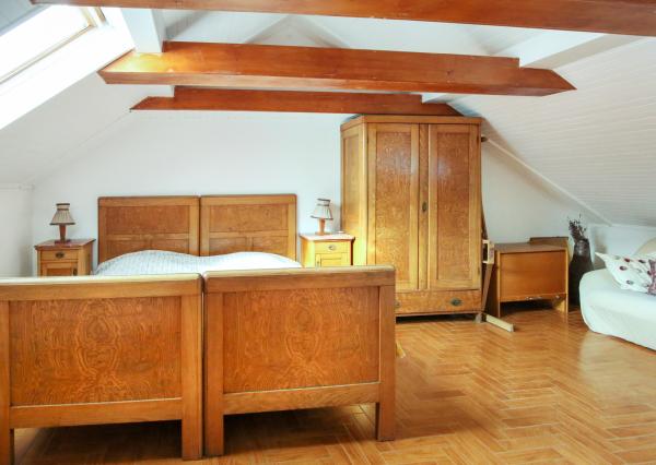 Dvojgeneračný rodinný dom, Hodruša-Hámre