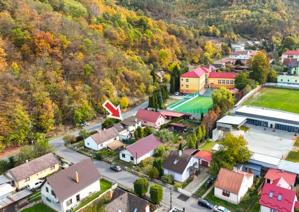 Dvojgeneračný rodinný dom, Hodruša-Hámre